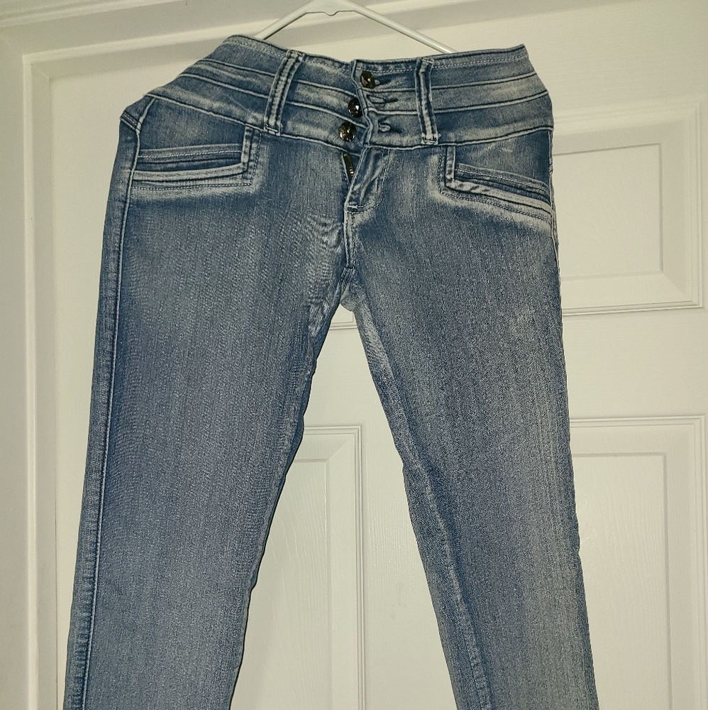 New size 5 Kalowa  jeans